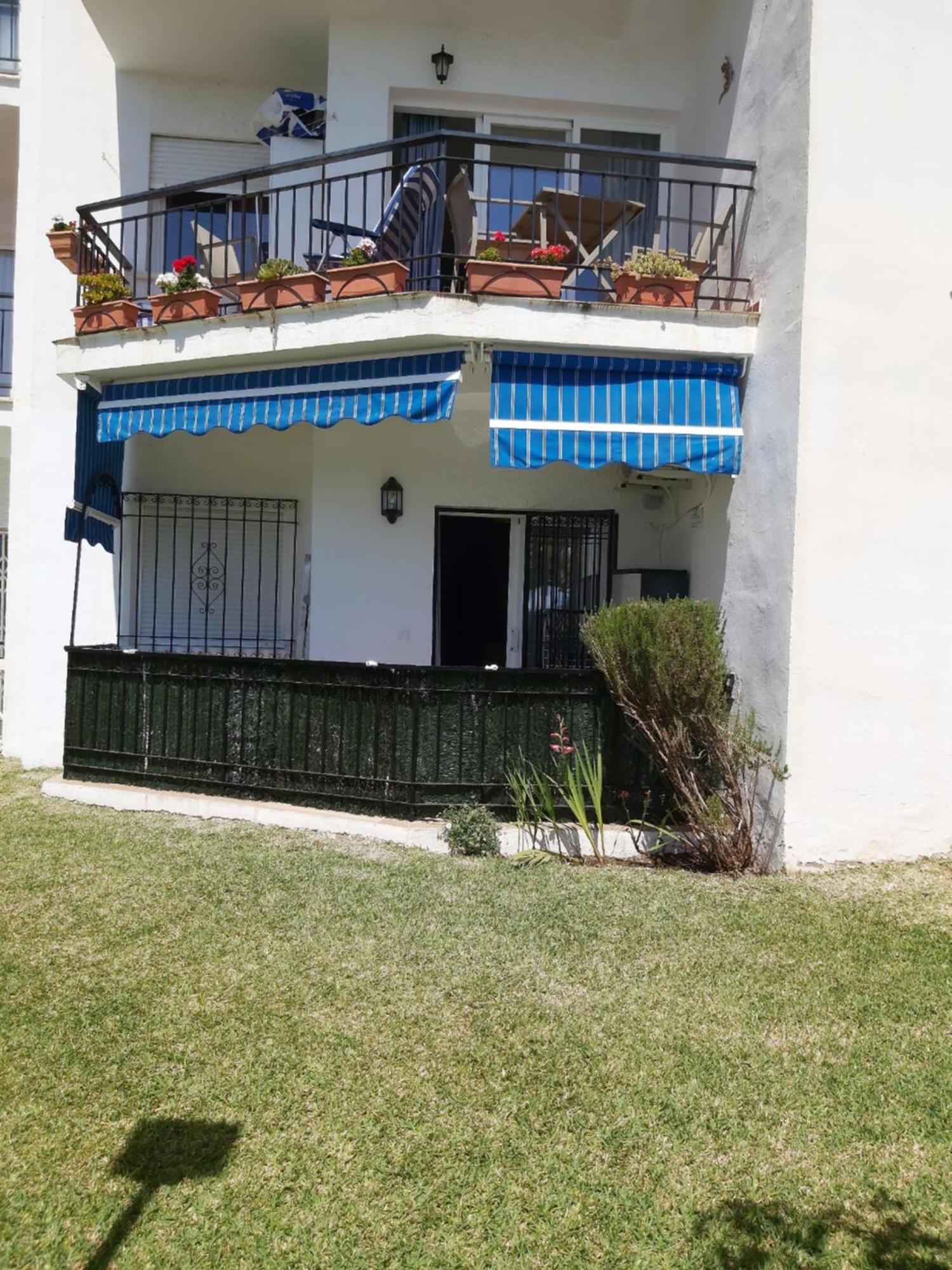 Apartamento La Casa Del Abuelo Нерха Экстерьер фото