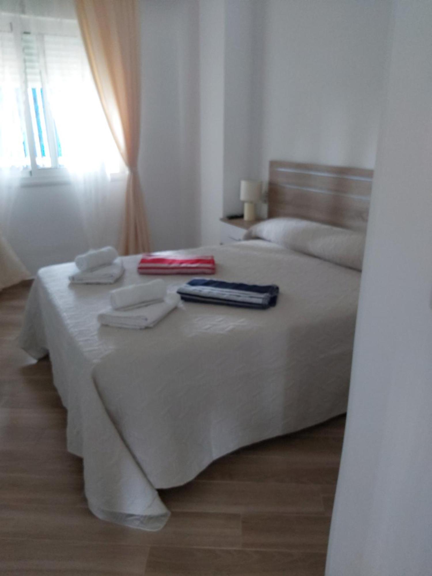 Apartamento La Casa Del Abuelo Нерха Экстерьер фото